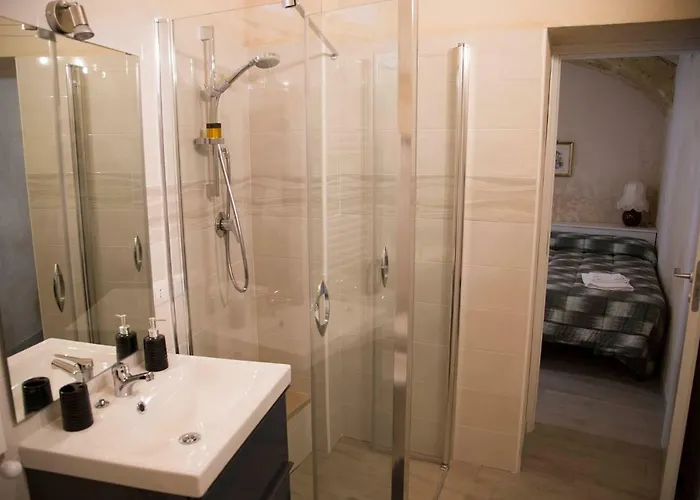 La Bruna Bed & Breakfast *